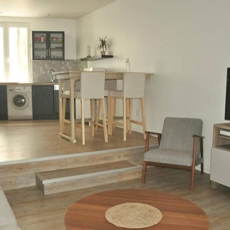 Duplex Avec Belle Terasse Au Centre De Bayonne Appartement Buitenkant foto